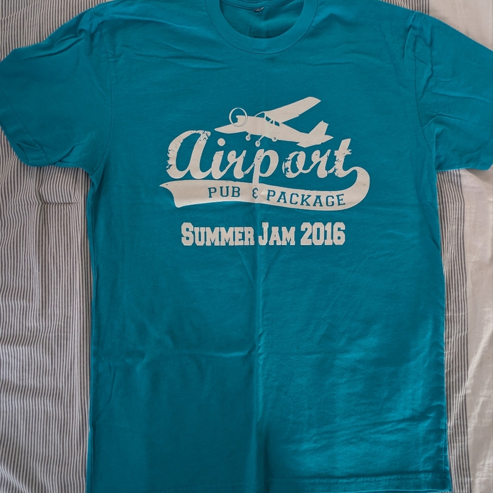 Airport Pub And Package Summer‎ Jam T-shirt